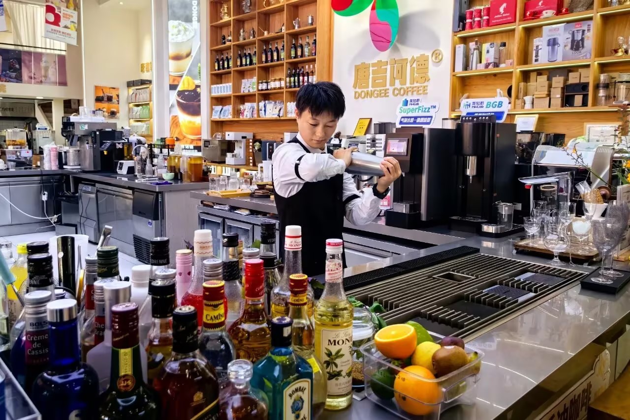 正在上传... f36f02436fe672250ae1ce9d0cd5ea93_compress.jpg